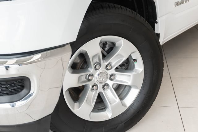 Used 2024 RAM 1500 Laramie RWD image 2