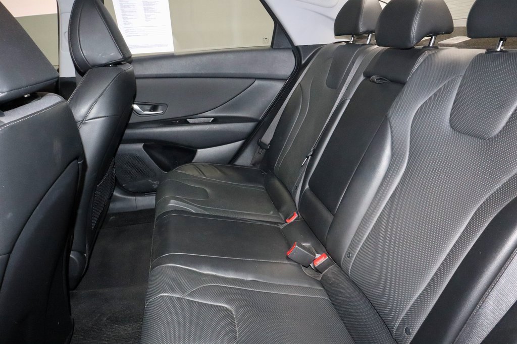 Certified 2023 Hyundai Elantra Limited image 23