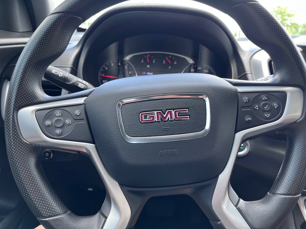 Used 2022 GMC Terrain SLE w/ Elevation Edition FWD image 12