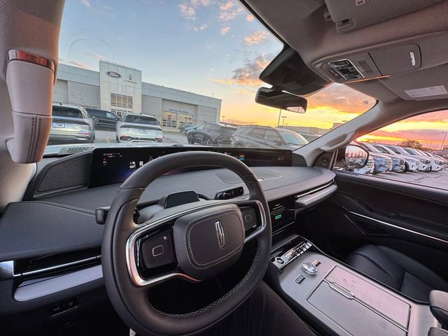 New 2025 Lincoln Navigator Reserve image 41