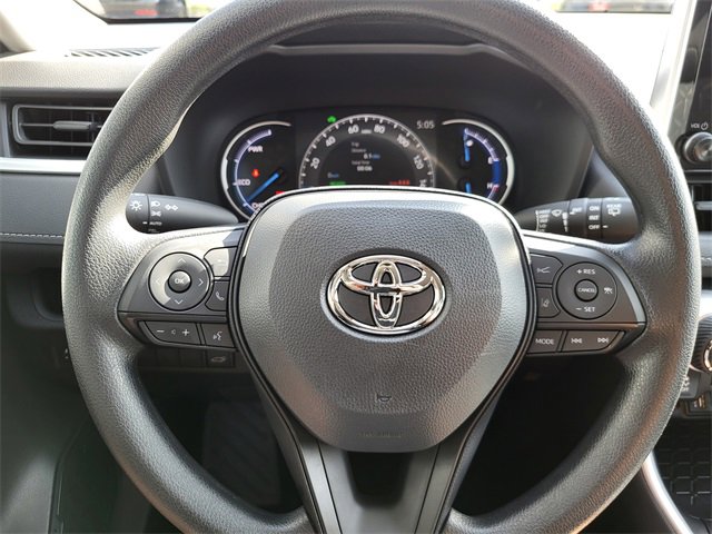 Used 2025 Toyota RAV4 XLE image 21