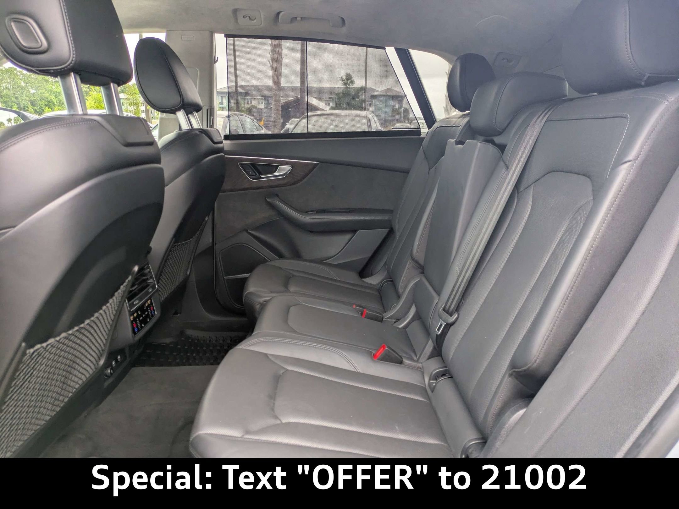 Used 2019 Audi Q8 Prestige w/ Luxury Package AWD/4WD image 14