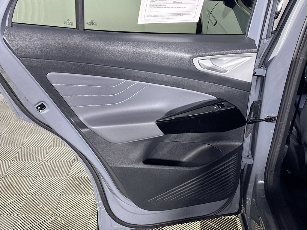 Certified 2023 Volkswagen ID.4 Pro S AWD/4WD image 21