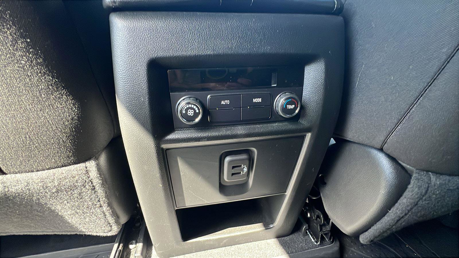 Used 2023 Chevrolet Traverse LT w/ LPO, Floor Liner Package AWD/4WD image 22