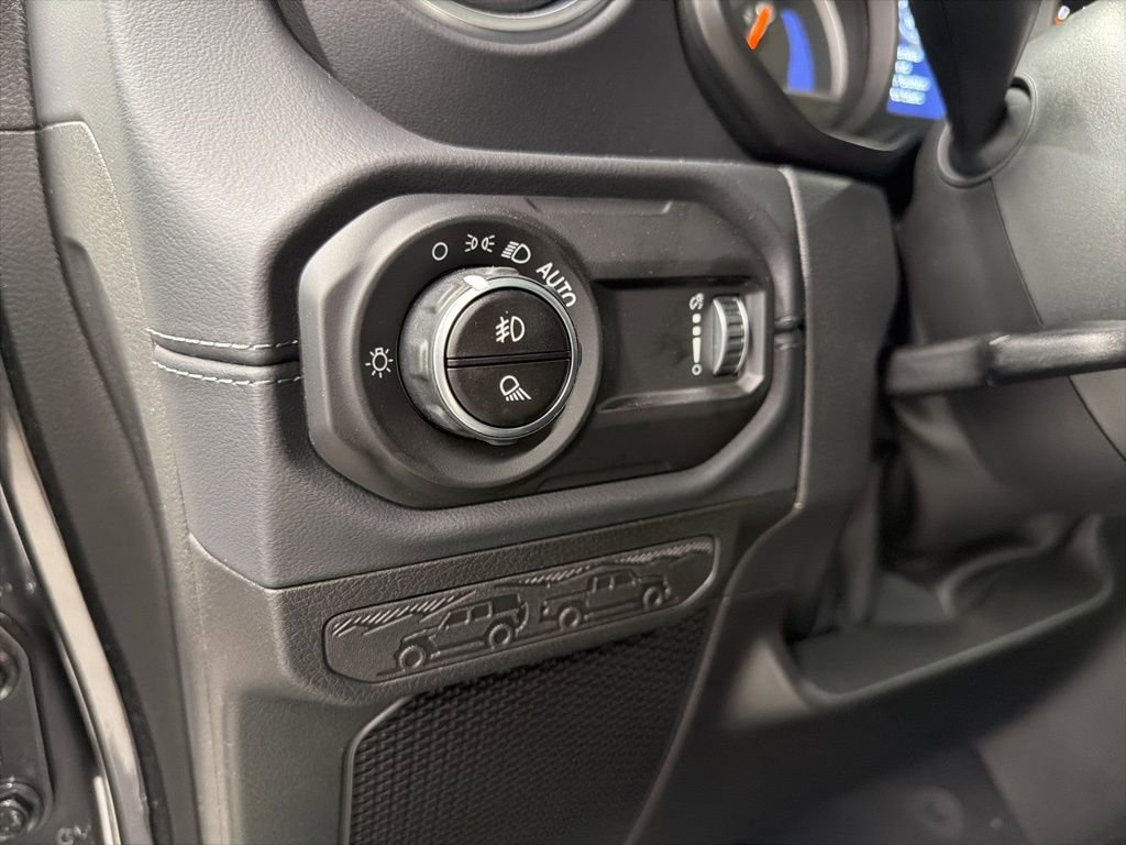 New 2026 Jeep Gladiator Sport image 15