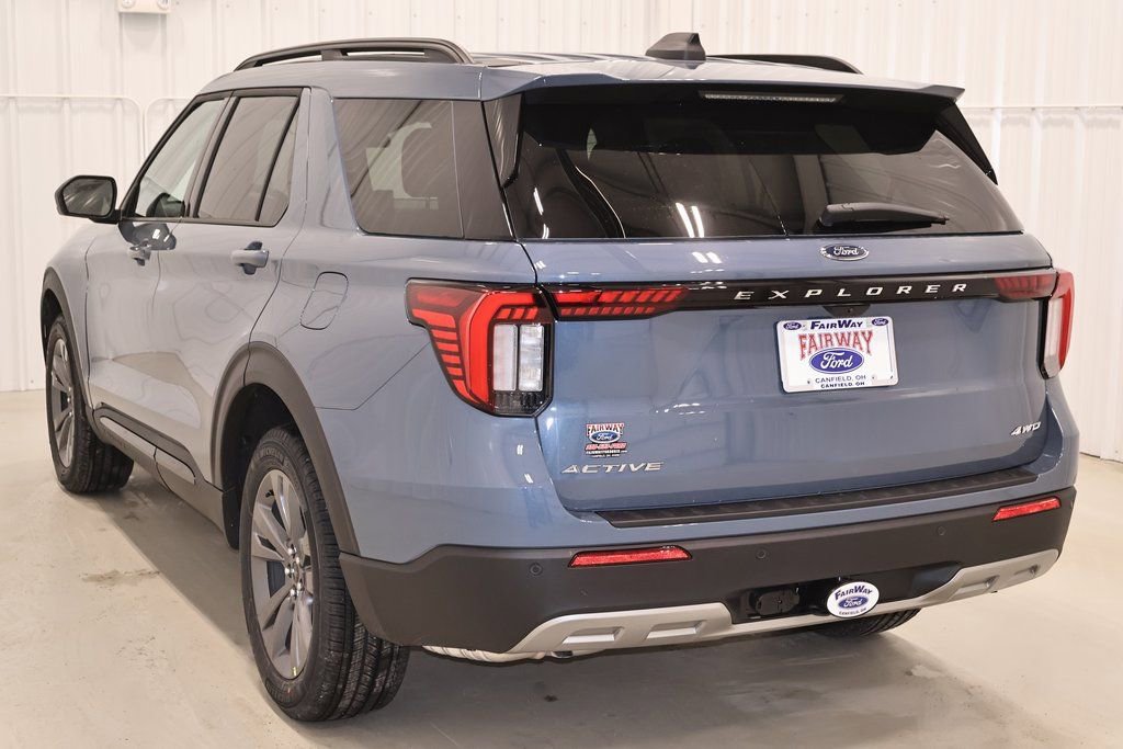 New 2026 Ford Explorer Active w/ Active Comfort Package image 7