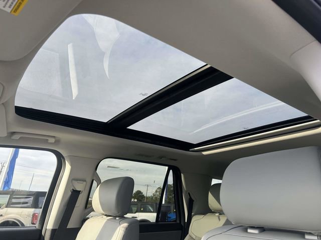 New 2026 Ford Expedition Max Active image 9