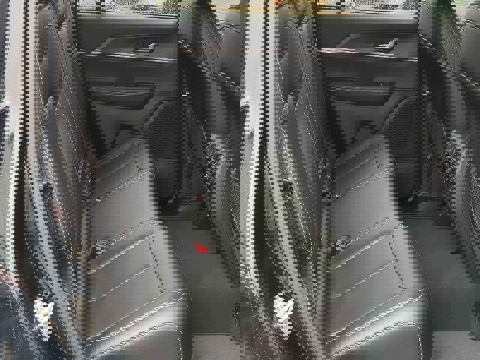 Certified 2024 Jeep Grand Cherokee Limited w/ Black Appearance Package image 20