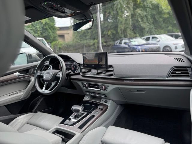 Used 2022 Audi Q5 2.0T Premium Plus AWD/4WD image 17
