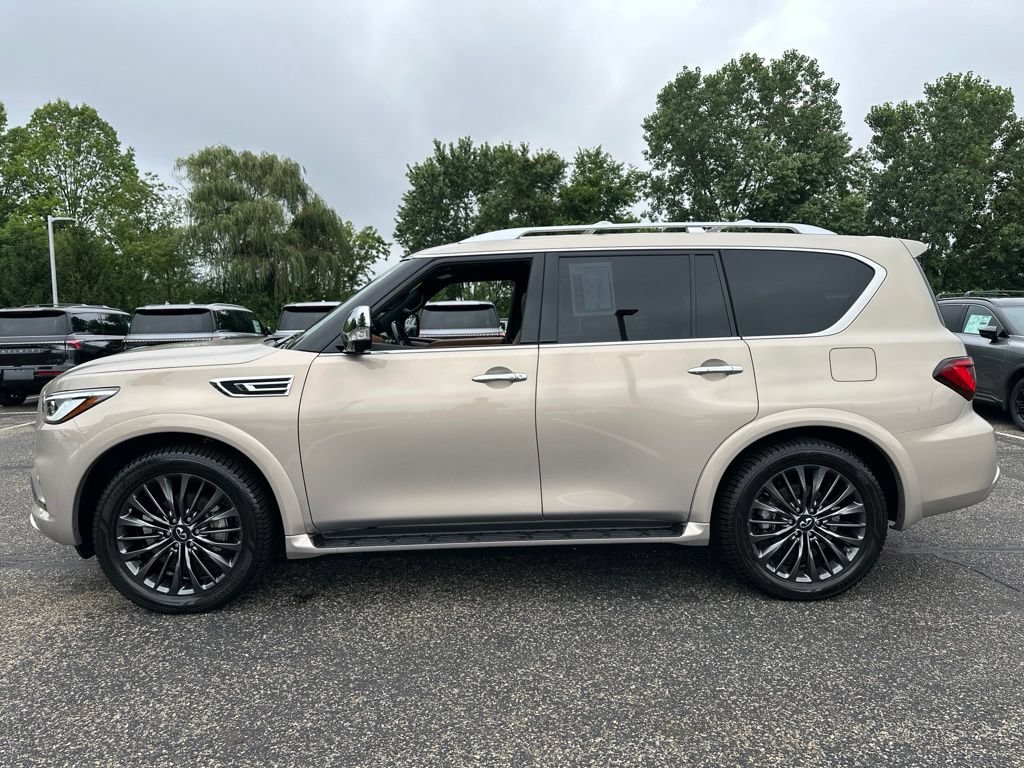 Used 2022 INFINITI QX80 Sensory w/ All-Season Package AWD/4WD image 10