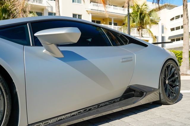Used 2020 Lamborghini Huracan EVO AWD/4WD image 10