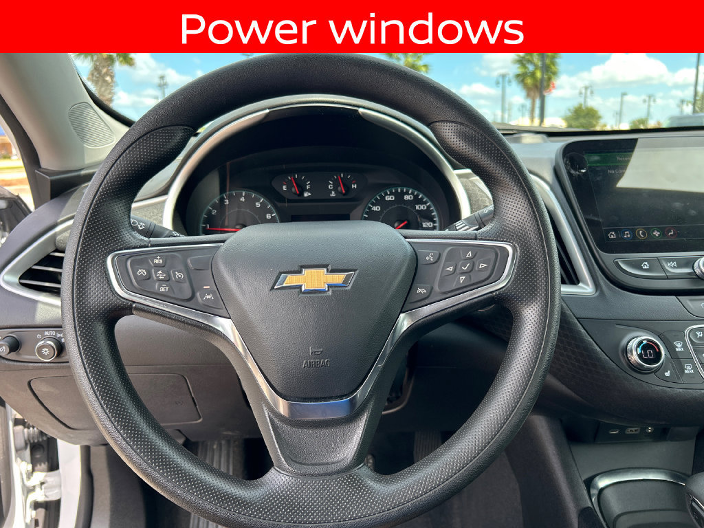 Used 2025 Chevrolet Malibu LT FWD image 23