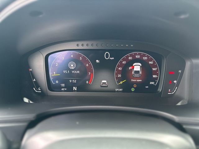 Used 2025 Honda Civic Type R image 16