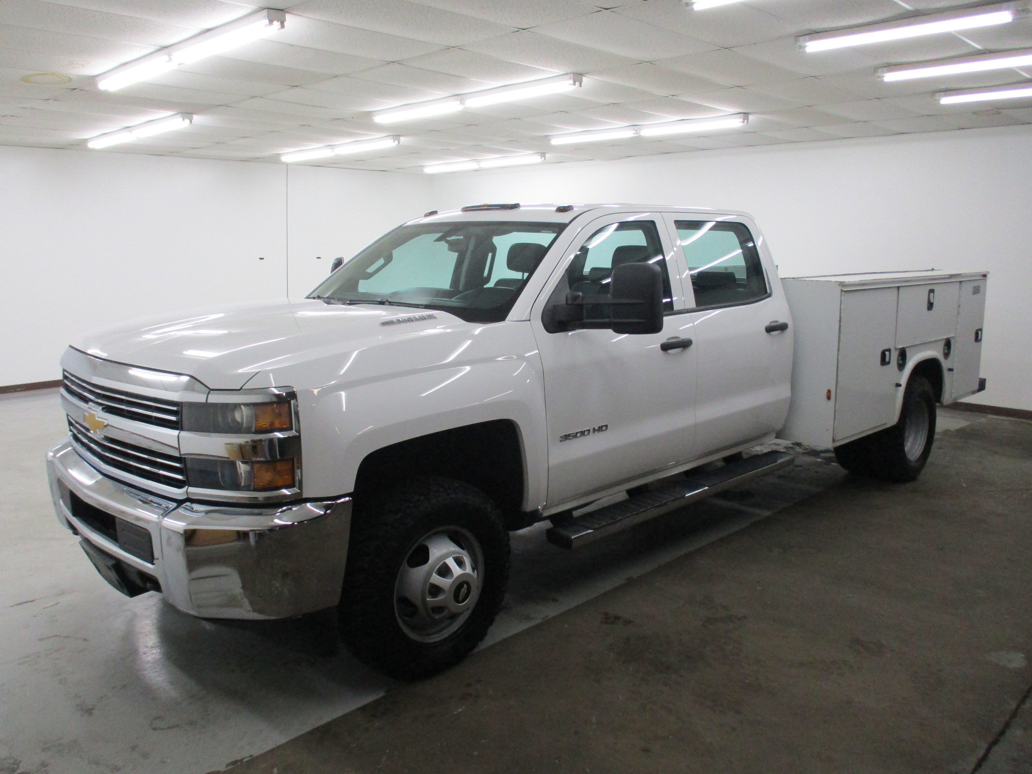 Used 2015 Chevrolet Silverado 3500 W/T w/ WT Convenience Package image 1