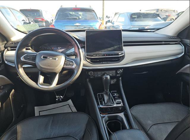 Used 2022 Jeep Compass Limited w/ Sun and Sound Group image 15