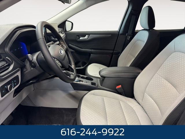 New 2026 Ford Escape Active w/ Active Premium Tech Pack AWD/4WD image 7