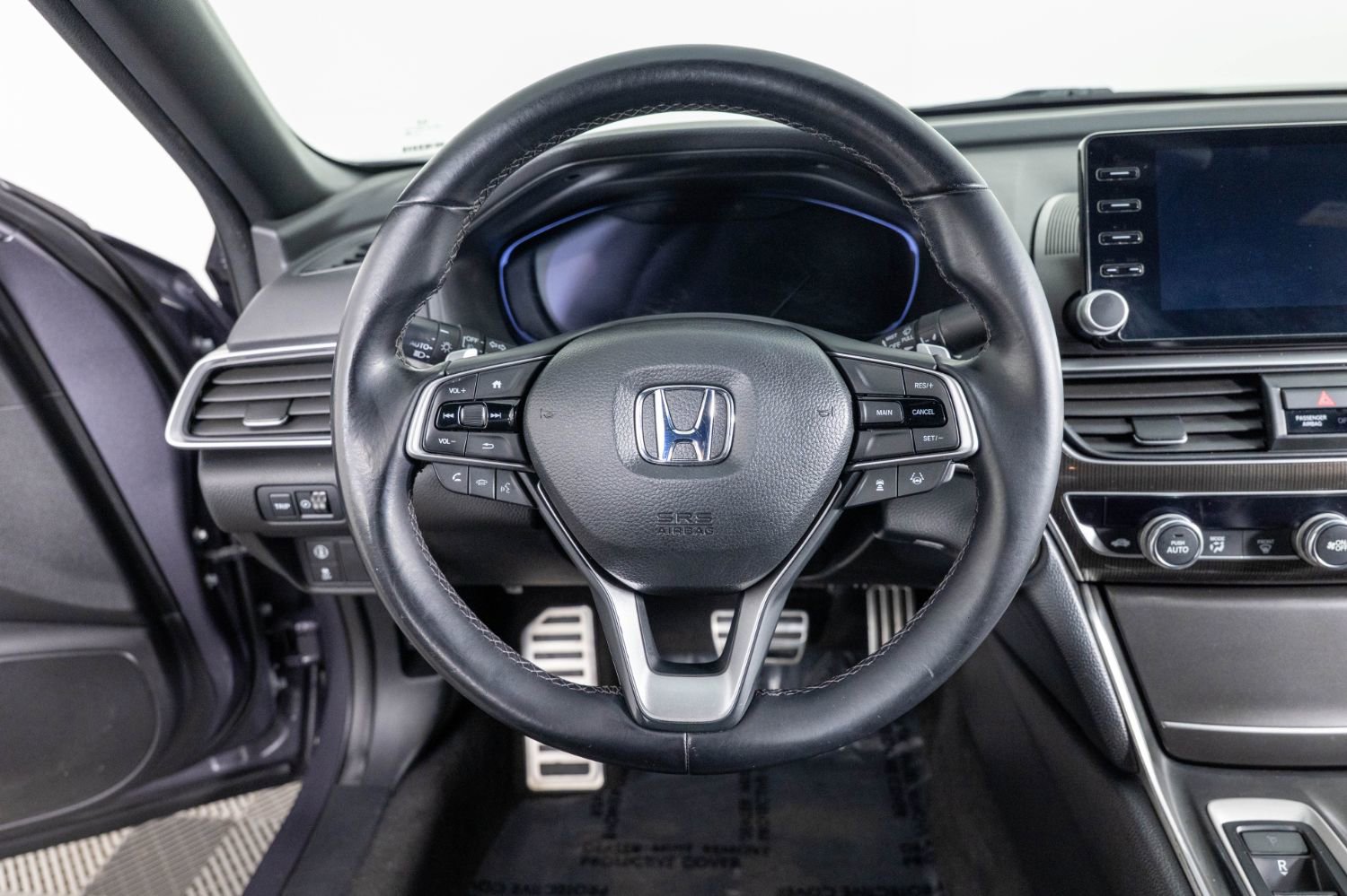 Used 2018 Honda Accord Sport image 29