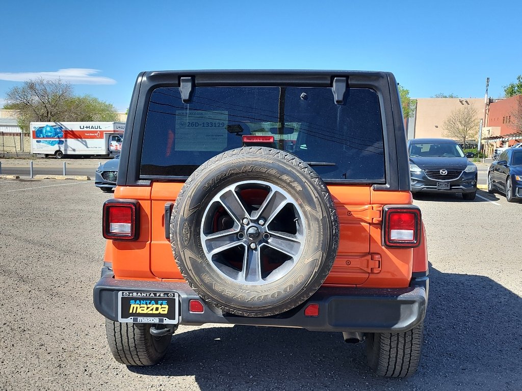 Used 2023 Jeep Wrangler Sahara AWD/4WD image 7