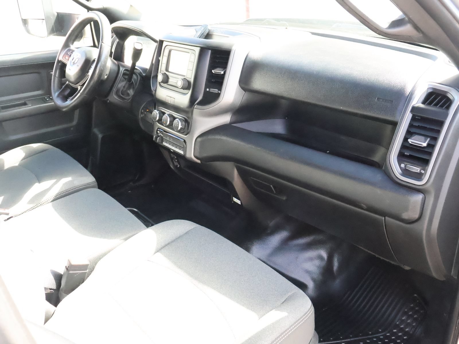 Used 2022 RAM 5500 Tradesman w/ Chrome Appearance Group AWD/4WD image 49