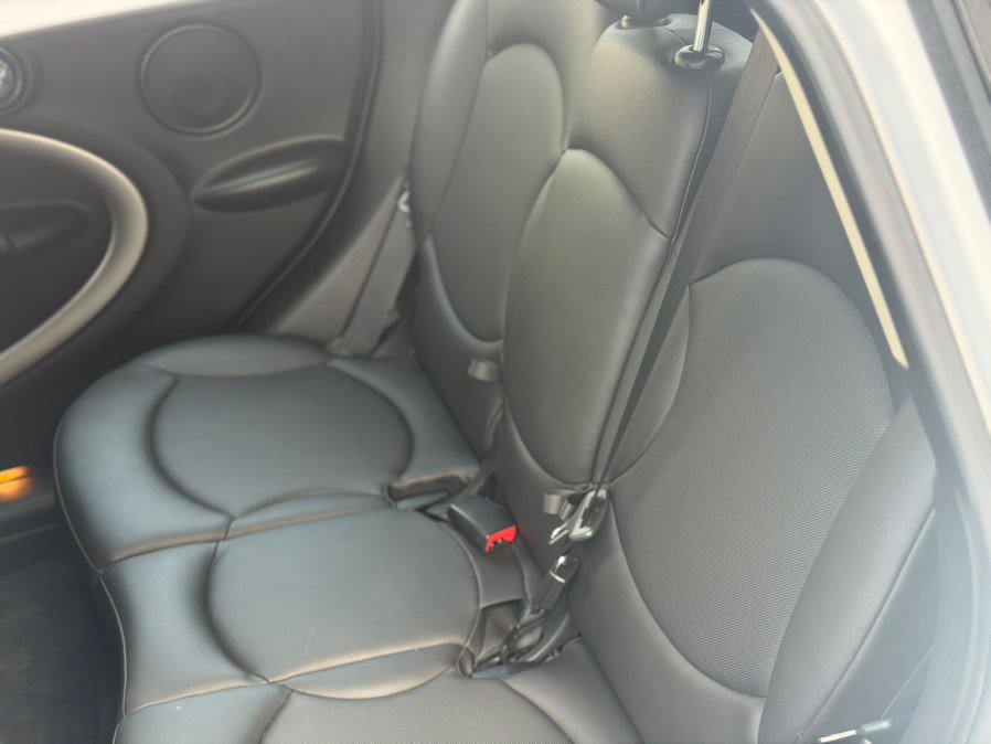 Used 2013 MINI Cooper Countryman FWD image 11