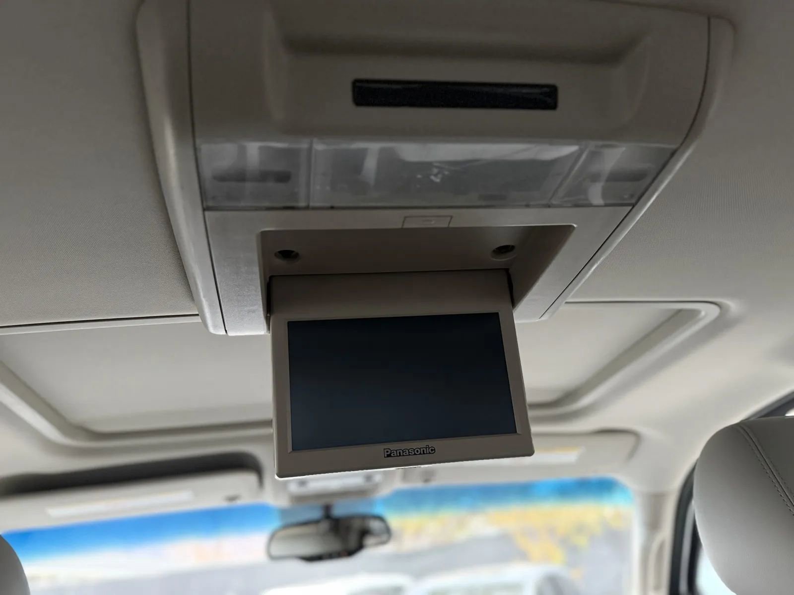 Used 2011 Chevrolet Silverado 3500 LTZ w/ LTZ Plus Package AWD/4WD image 32