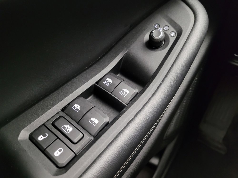 Used 2023 Jeep Grand Cherokee Altitude image 27