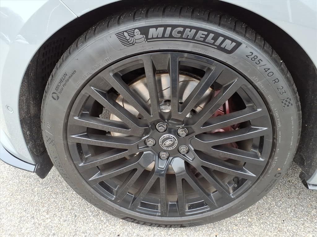 New 2025 Land Rover Range Rover Sport SV Edition Two image 9