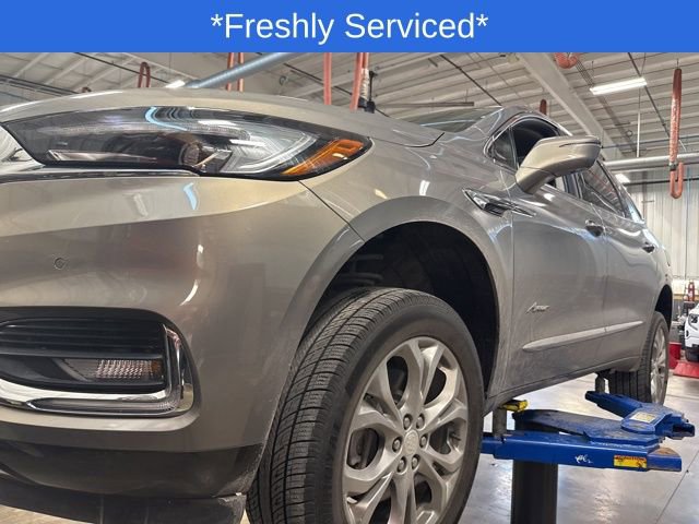 Used 2018 Buick Enclave Avenir w/ Avenir Technology Package image 2