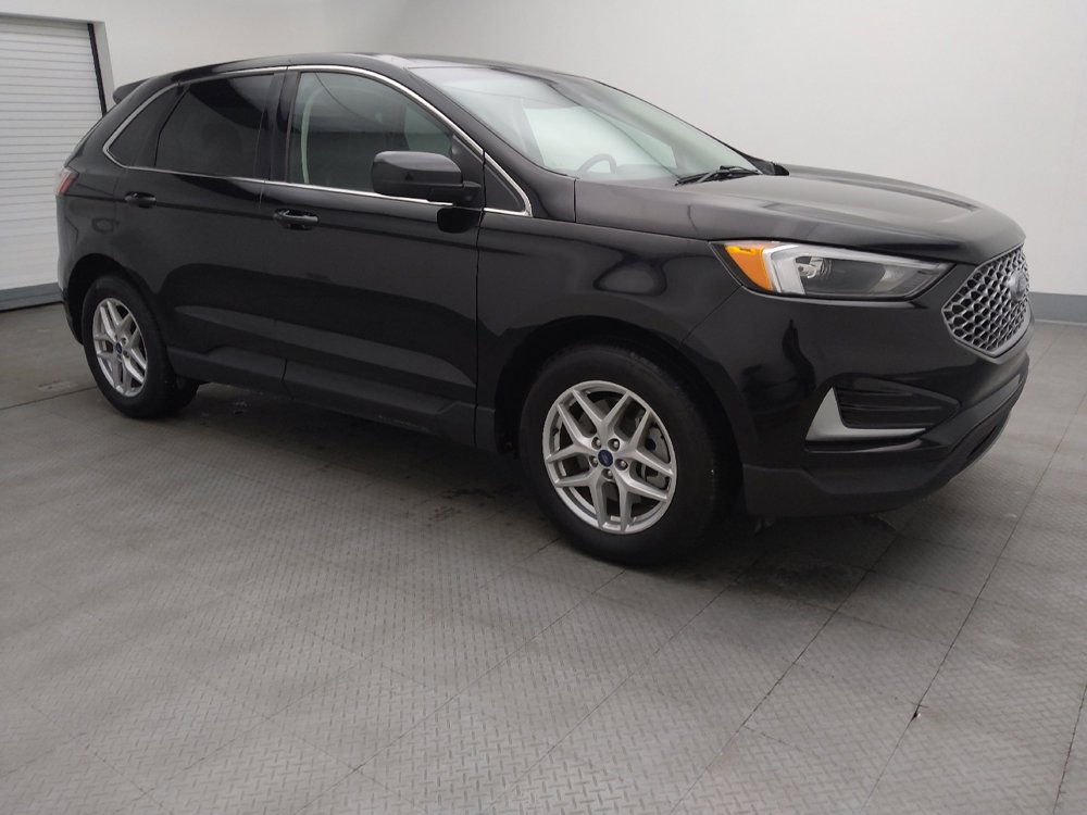 Used 2023 Ford Edge SEL image 11