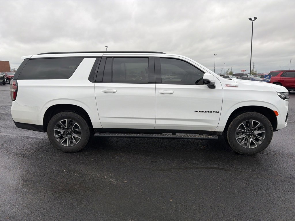 Used 2024 Chevrolet Suburban Z71 w/ Luxury Package image 4