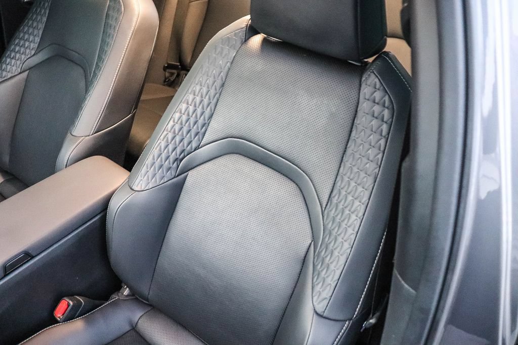 Used 2020 Lexus UX 250h w/ Premium Package AWD/4WD image 28