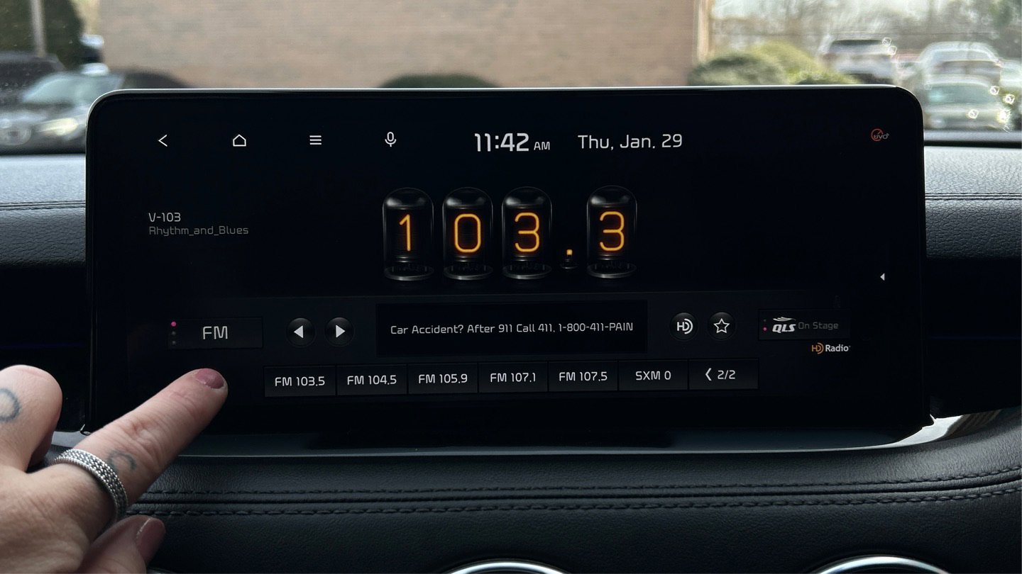 Used 2022 Kia Stinger GT2 w/ Scorpion Package image 25