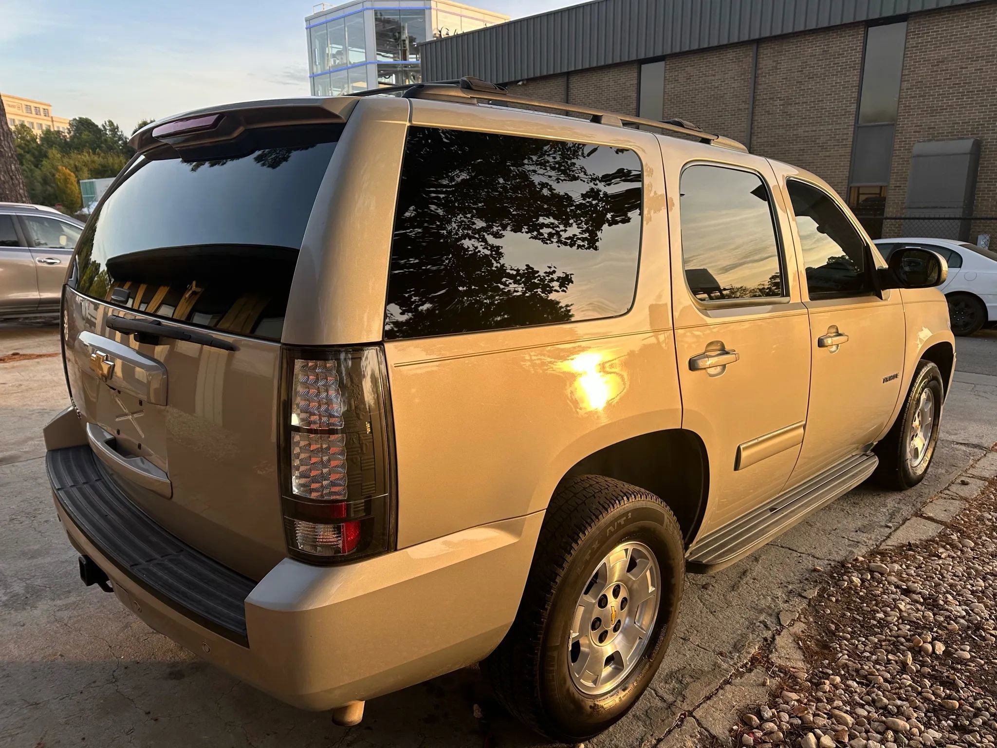 Used 2013 Chevrolet Tahoe LS w/ Convenience Package image 4