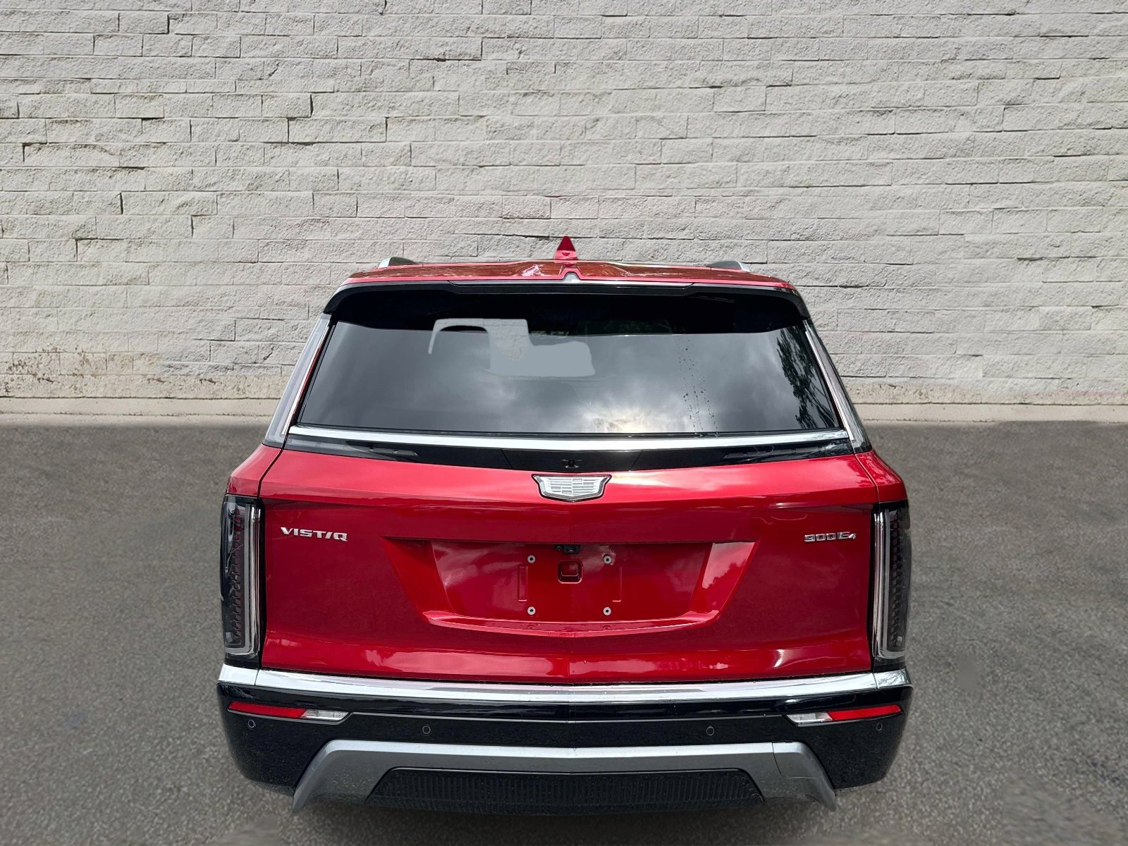 New 2026 Cadillac Vistiq Luxury w/ LPO, Floor Liner Package AWD/4WD image 4