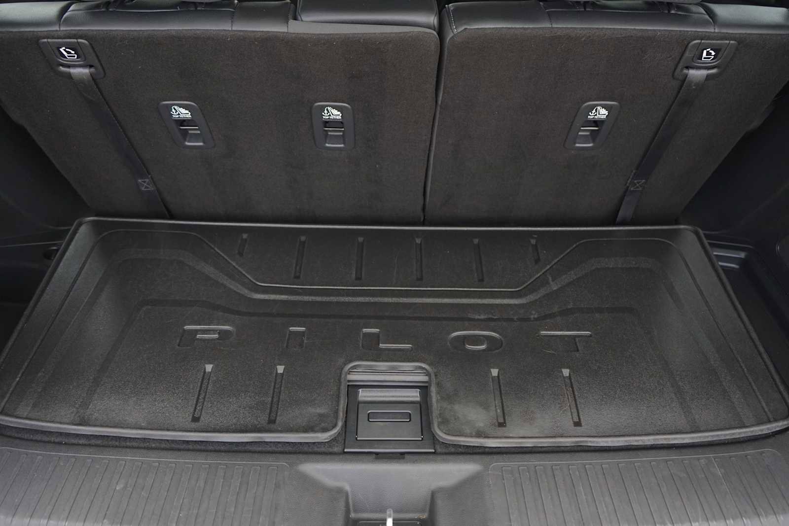 Certified 2023 Honda Pilot Touring image 27