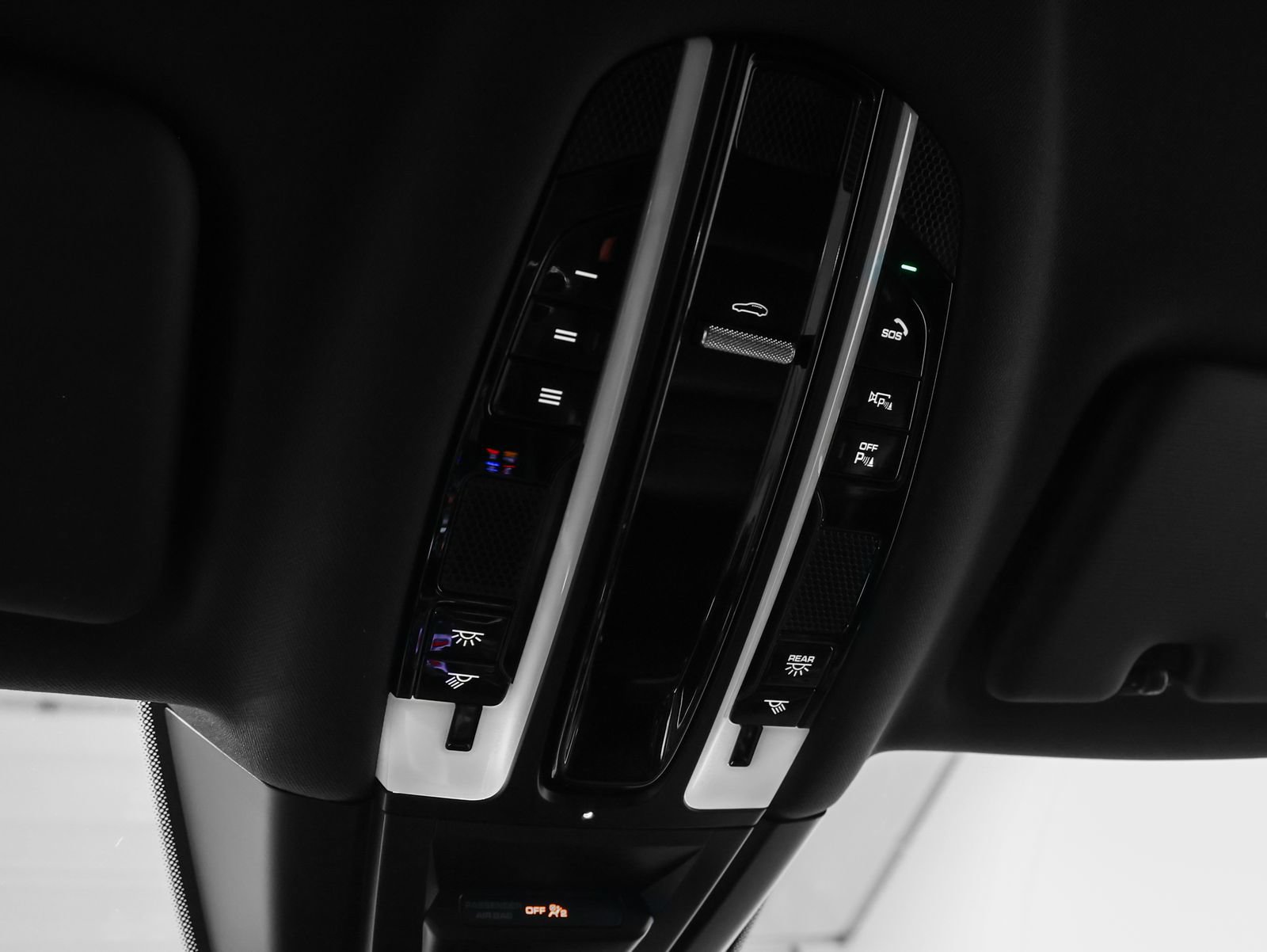 Certified 2022 Porsche Cayenne Platinum Edition AWD/4WD image 39