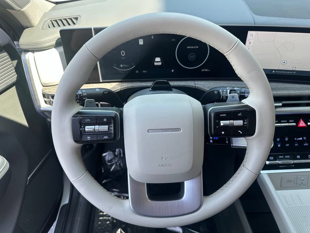 Certified 2024 Hyundai Santa Fe Limited AWD/4WD image 18