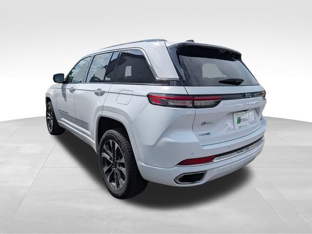 Used 2023 Jeep Grand Cherokee Overland w/ Advanced Protech Group III AWD/4WD image 5