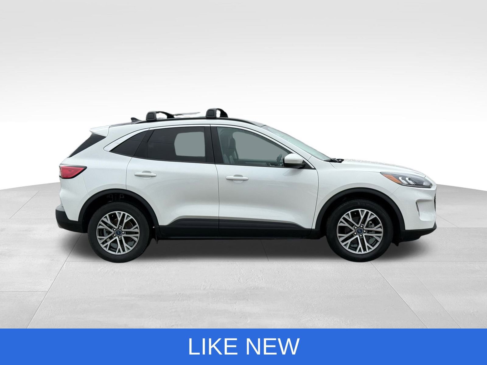 Used 2022 Ford Escape SEL w/ Technology Package image 11