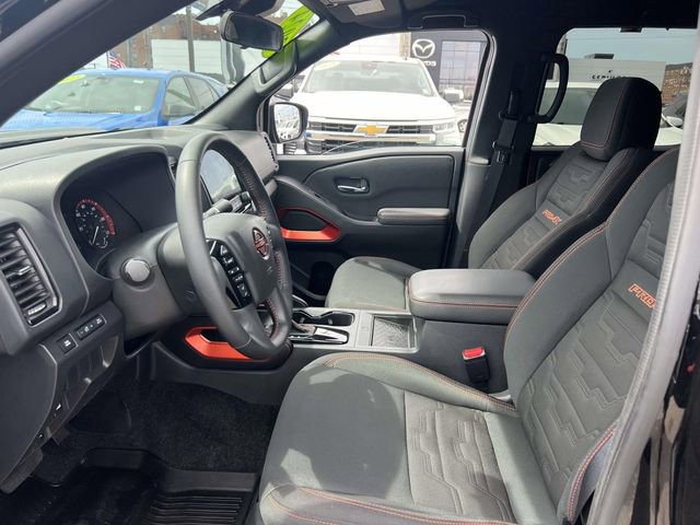 Used 2024 Nissan Frontier PRO-4X w/ Technology Package image 16