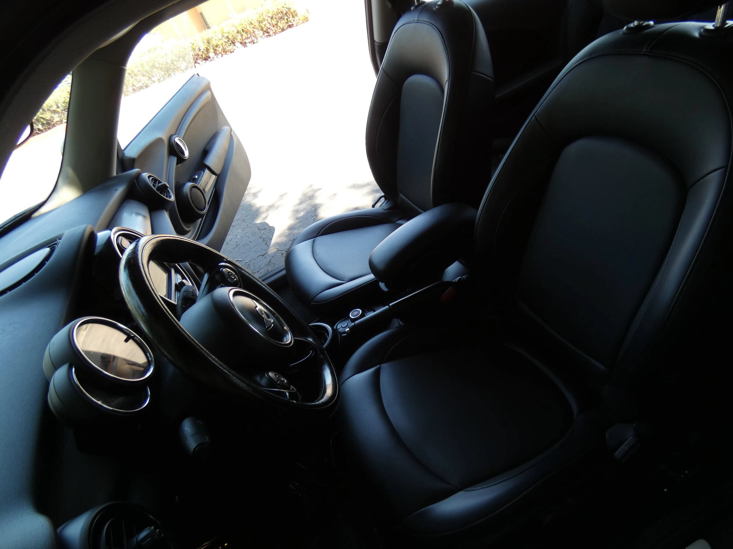 Used 2018 MINI Cooper 2-Door Hardtop FWD image 40