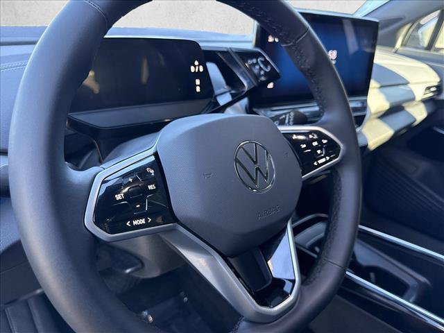 Used 2023 Volkswagen ID.4 Pro S AWD/4WD image 24