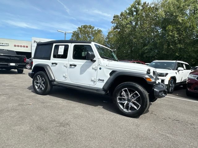 Used 2025 Jeep Wrangler Unlimited Sport S 4xe w/ Convenience Group AWD/4WD image 13