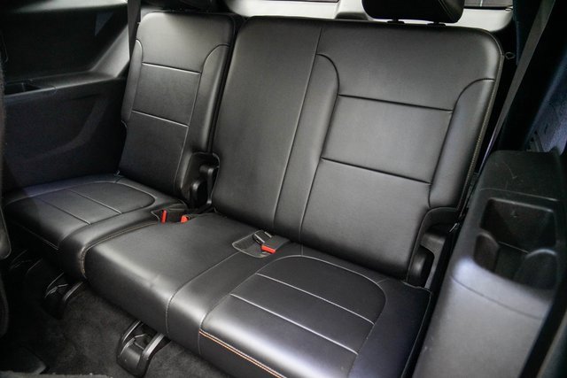 Used 2018 Chevrolet Traverse LT w/ LPO, Black Accent Package image 29