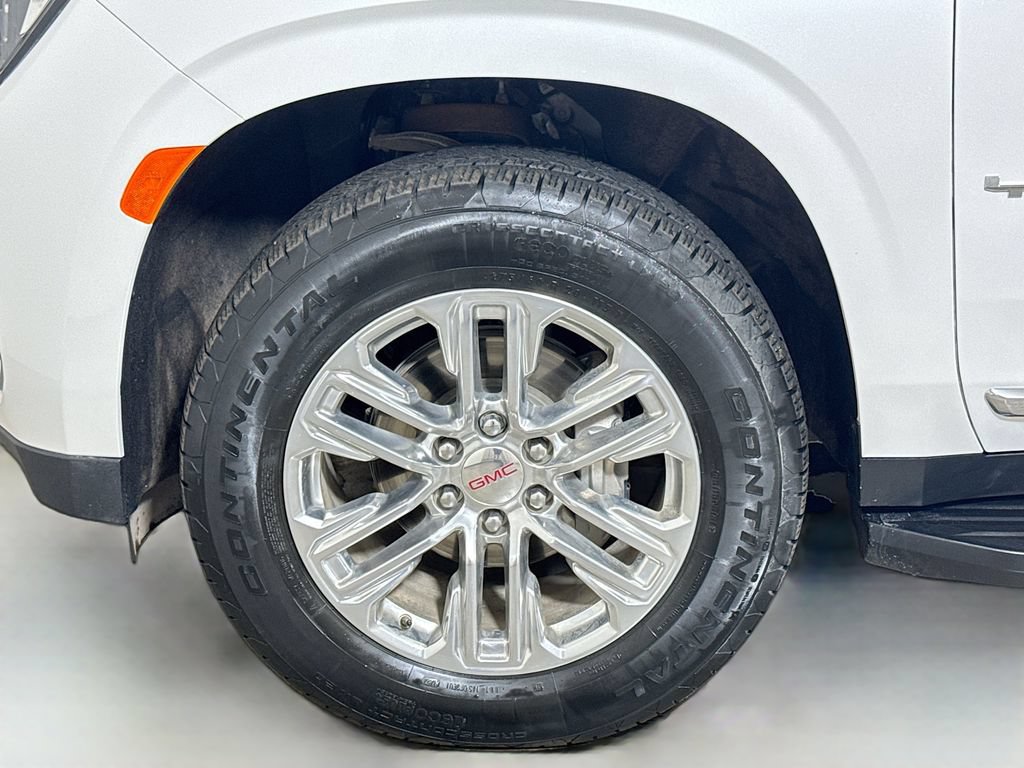 Used 2024 GMC Yukon XL SLT w/ SLT Luxury Package AWD/4WD image 33