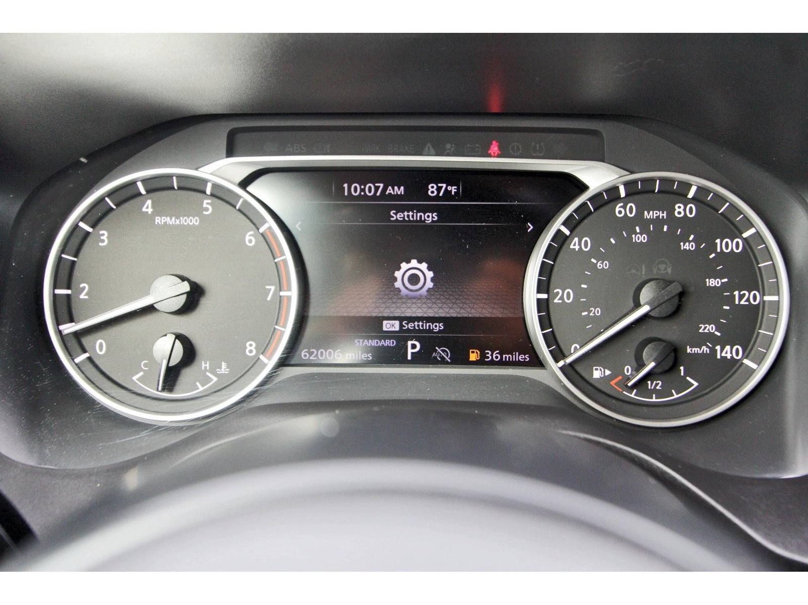 Used 2024 Nissan Rogue SV FWD image 17