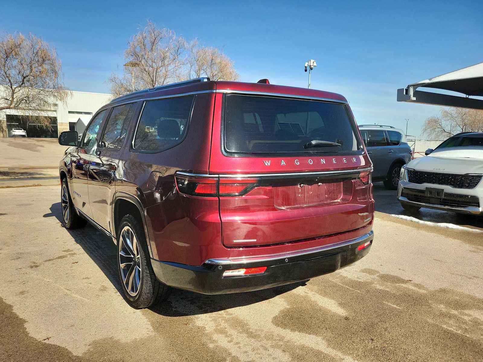 Used 2022 Jeep Wagoneer Series III w/ Premium Group I image 4