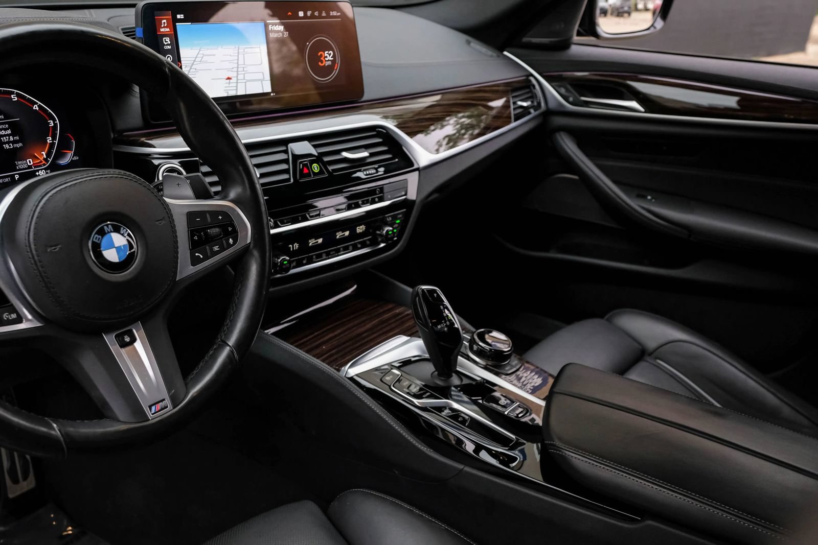 Used 2023 BMW M550i xDrive w/ Executive Package AWD/4WD image 35