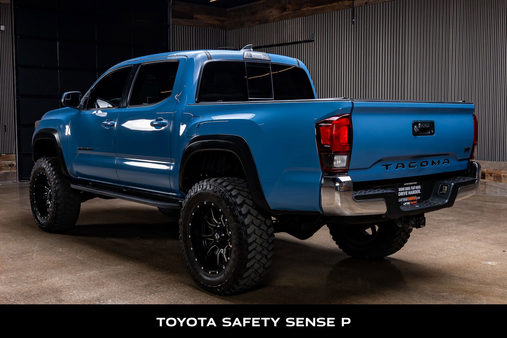 Used 2019 Toyota Tacoma TRD Off-Road AWD/4WD image 6