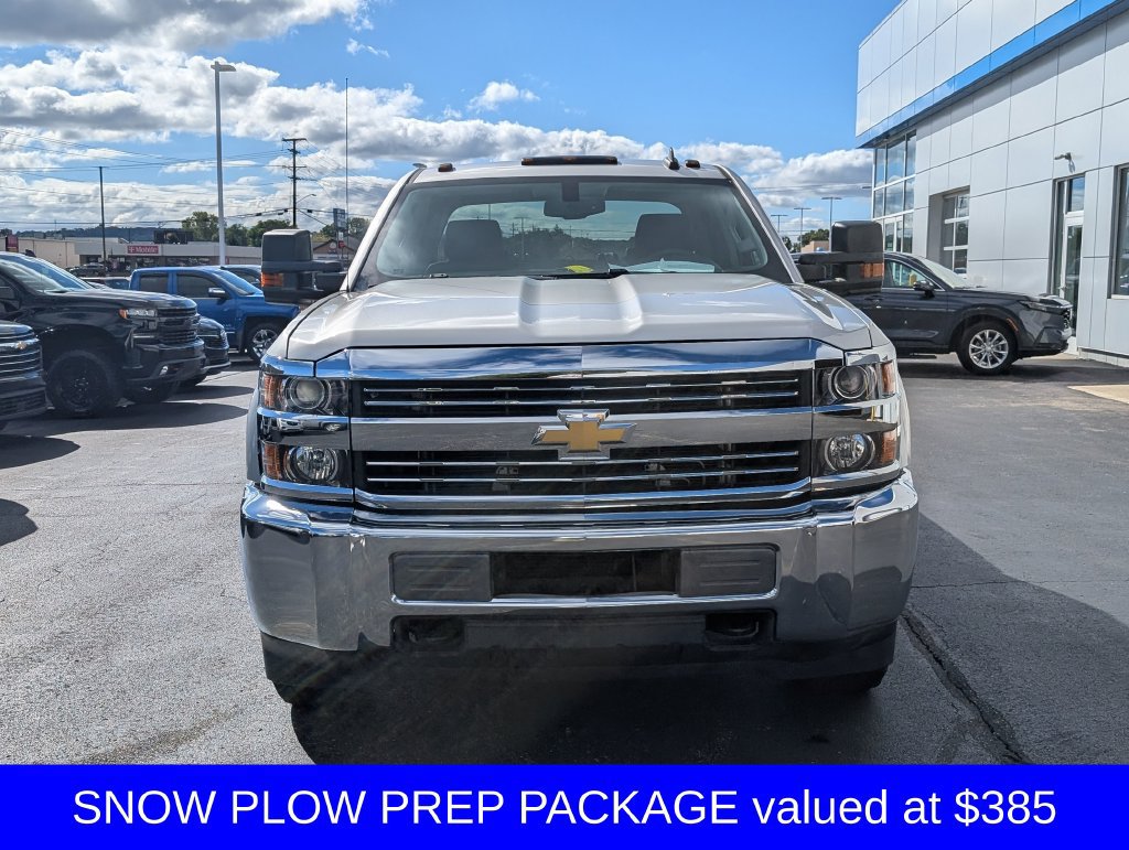 Used 2016 Chevrolet Silverado 2500 W/T w/ WT Convenience Package AWD/4WD image 2